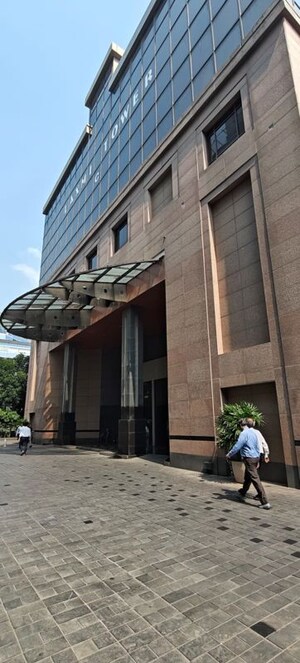  Office Space – Exterior View View at Laxmi Tower Bandra East, Bandra East - for Rent