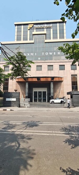  Office Space – Exterior View View at Laxmi Tower Bandra East, Bandra East - for Rent
