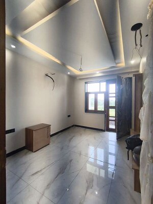 Living Room in 2 BHK Builder Floor at Amolik Aster Woods, Sector 98 – for Rent