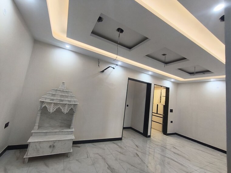 Room, amolik-aster-woods 2 Bedroom 126 Sq.Yd. Builder Floor In Sector 98 Faridabad 10721468