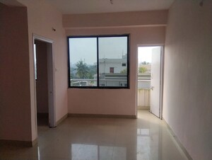 Room in 3 BHK Apartment at Morabadi – for Rent