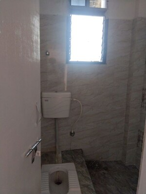Bathroom in 3 BHK Apartment at Morabadi – for Rent