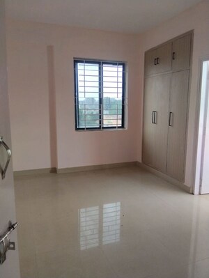 Room in 3 BHK Apartment at Morabadi – for Rent