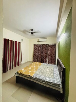 Bedroom in 4 BHK Apartment at ATS Dolce, Zeta I Greater Noida – for Rent