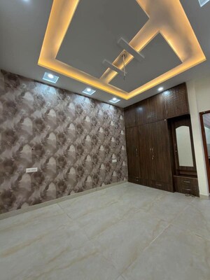 Bedroom in 3.5 BHK Apartment at ATS Dolce, Zeta I Greater Noida – for Rent