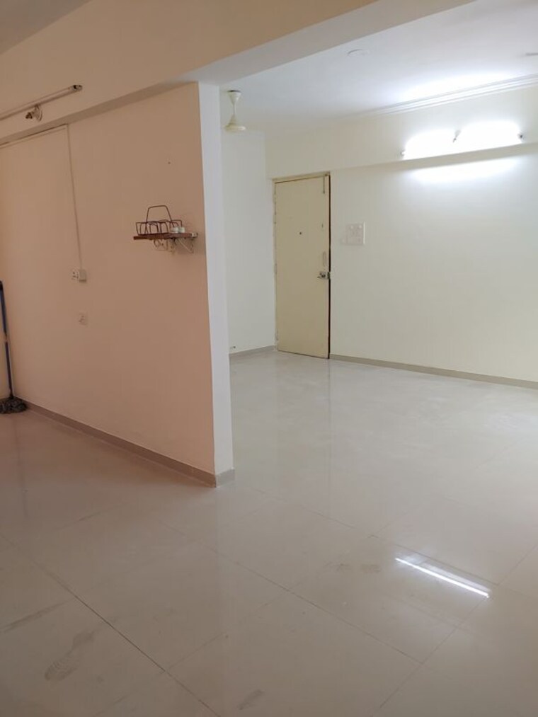 Bathroom, paranjape-schemes-vasant-vihar 4 Bedroom 2200 Sq.Ft. Apartment In Baner Pune 10721565
