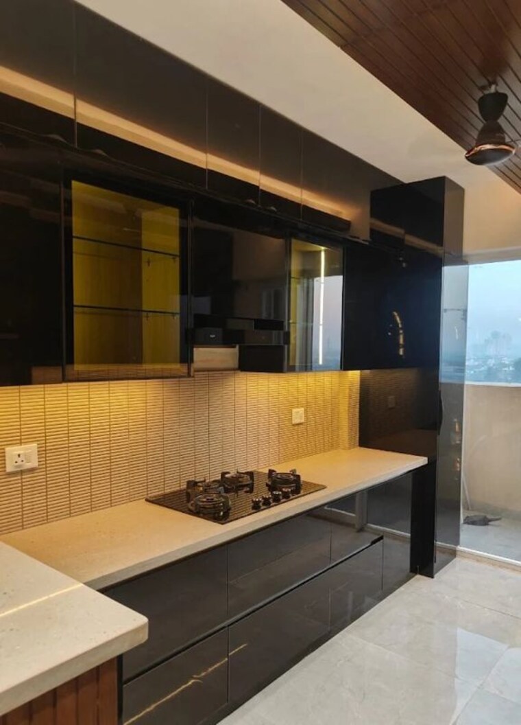 Kitchen, tulip-yellow 3 Bedroom 1704 Sq.Ft. Apartment In Sector 69 Gurgaon 10721574