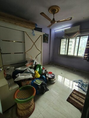 Bedroom in 2 BHK Apartment at Gaurav City, Mira Road – for Rent