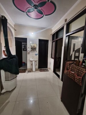 Team Area in 2 BHK Independent House at Vipin Garden – for Rent