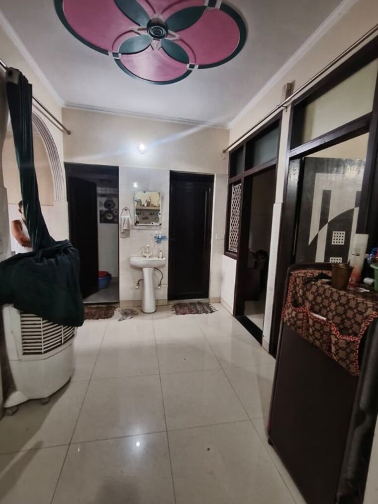 Team Area, vipin garden 2 Bedroom 50 Sq.Yd. Independent House In Vipin Garden Delhi 10721535