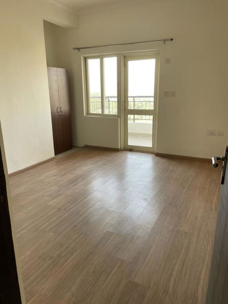 Room, awho-shanti-vihar 3 Bedroom 1750 Sq.Ft. Apartment In Sector 95 Gurgaon 10721626