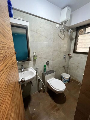 Attached Bathroom in 1.5 BHK Apartment at Prayag Heights, Dindoshi – for Rent