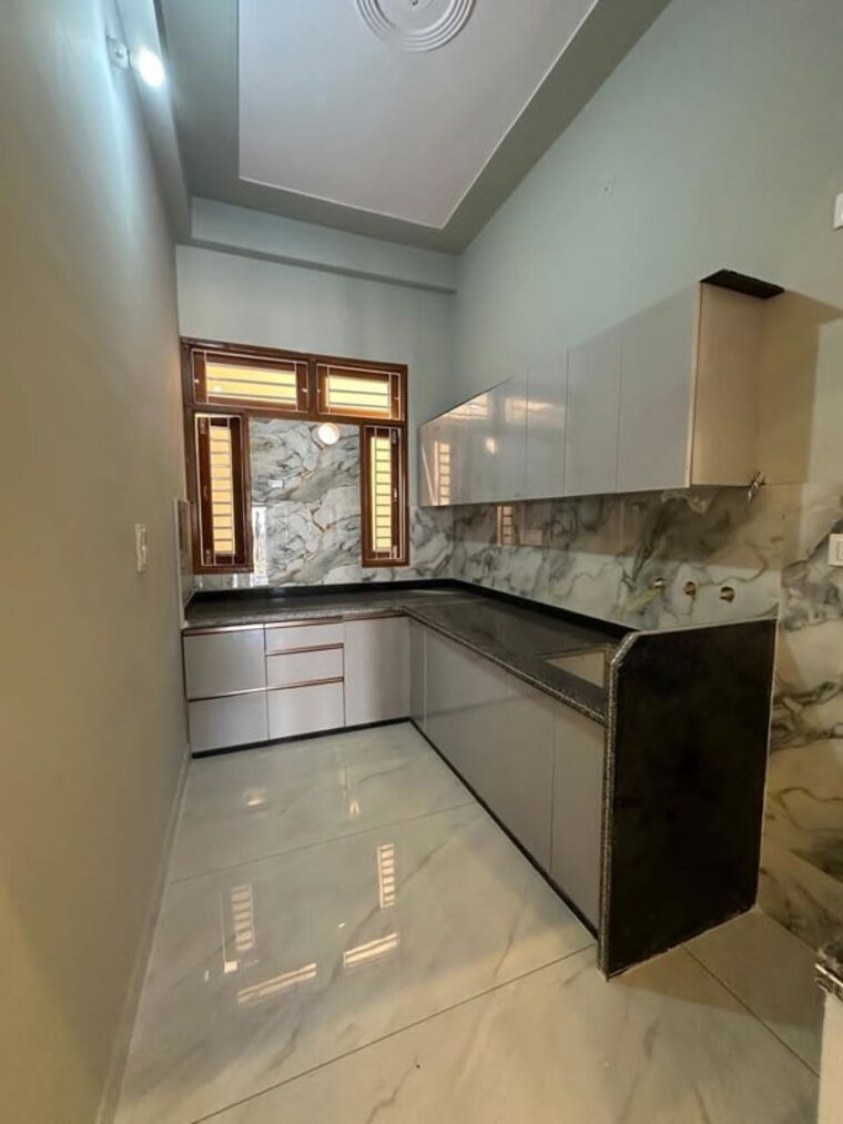 Kitchen, sector 23 3 Bedroom 1550 Sq.Ft. Builder Floor In Sector 23 Gurgaon 10721673