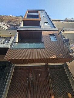 2 BHK Builder Floor For Sale in Janakpuri
