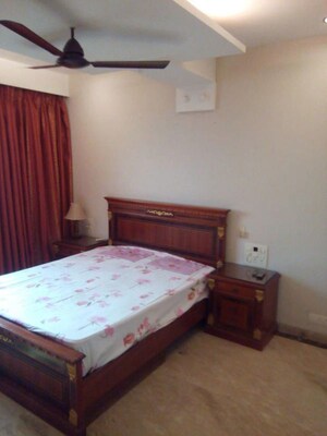 Bedroom in 2 BHK Apartment at Gitanjali Apartmnet, Colaba – for Rent