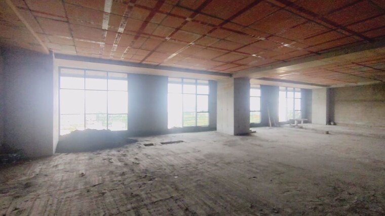 Room, karve-putala Commercial Office Space 2601 Sq.Ft. In Kothrud Pune 10721669