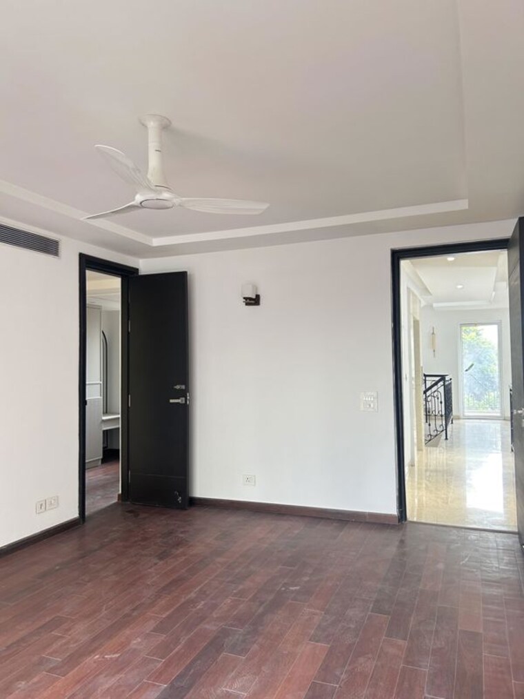 Room, sector 21 3 Bedroom 1550 Sq.Ft. Builder Floor In Sector 21 Gurgaon 10721705
