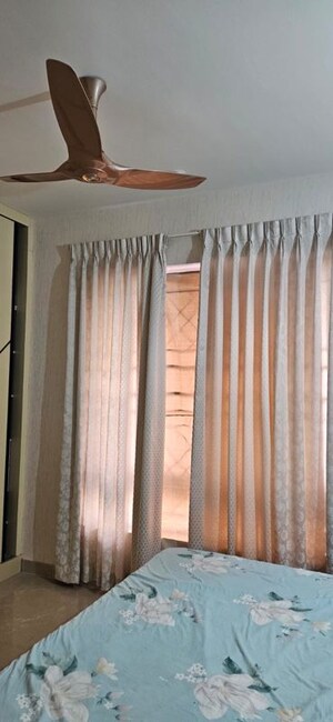 Building Lobby in 3.5 BHK Apartment at Prestige Woodland Park, Cooke Town – for Rent