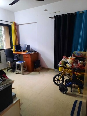 Living Room in 3 BHK Apartment at Jyoti Sukriti, Goregaon East – for Rent