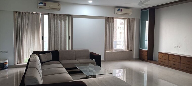 Living Room, tardeo 3 Bedroom 1800 Sq.Ft. Apartment In Tardeo Mumbai 10721809