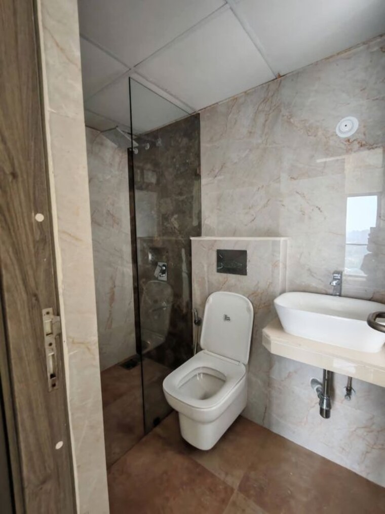 Bathroom, im-applaud-38 1 Bedroom 454 Sq.Ft. Apartment In Goregaon East Mumbai 10721801