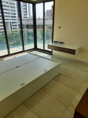 2 BHK Apartment For Rent in Tardeo