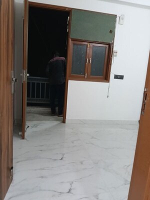 Room in 2 BHK Builder Floor at Saket – for Sale