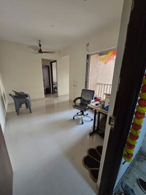 Room in 1 BHK Apartment at Sunrise Glory, Shilphata – for Rent