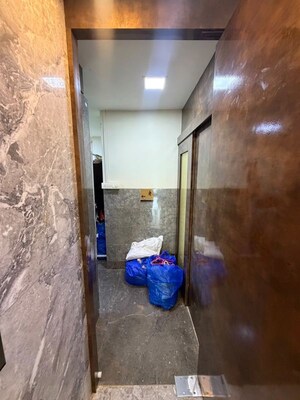 Furnished Amenities in 2 BHK Apartment at Kanakia Miami, Mahim – for Sale