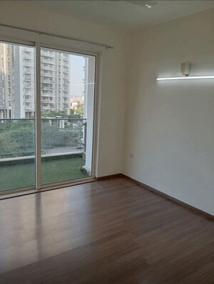 Room in 3 BHK Apartment at M3M Merlin, Sector 67 – for Sale