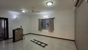 Room in 4 BHK Apartment at Jayabheri Orange County, Gachibowli – for Rent