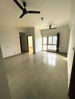 3 BHK Apartment For Rent in Nimbus The Golden Palm