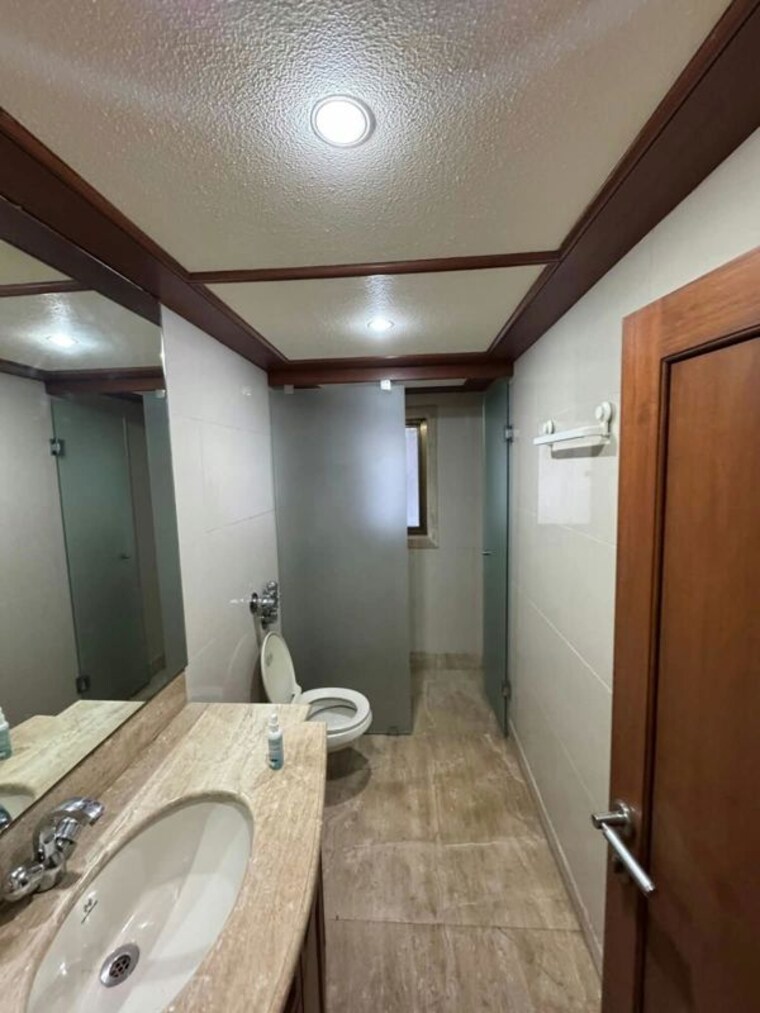 Bathroom, versova-heights 3 Bedroom 1200 Sq.Ft. Apartment In Versova Mumbai 10721917