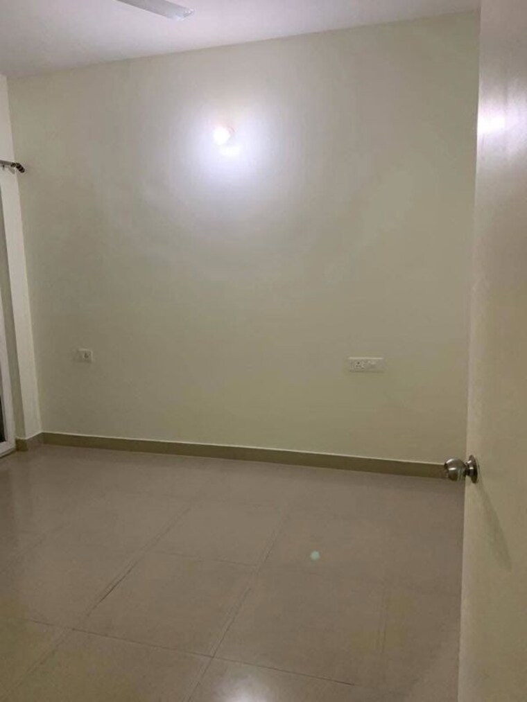 Room, omaxe-grand-omaxe 2.5 Bedroom 1250 Sq.Ft. Apartment In Gomti Nagar Lucknow 10721884