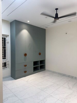 Room in 3 BHK Apartment at Sumadhura The Olympus, Financial District – for Rent