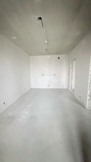  Shop For Rent in Nariman Point