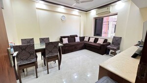 Room in 2 BHK Apartment at Worli Sea Face – for Rent