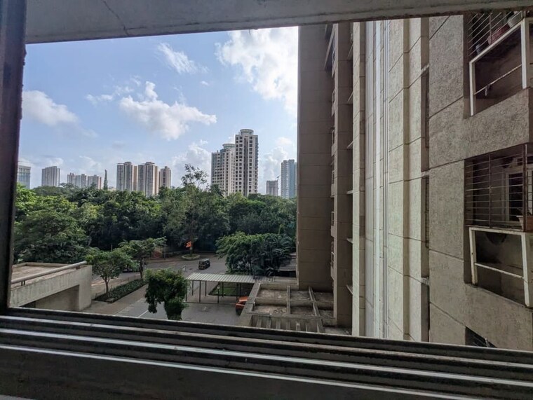 Exterior View, lodha-amara-tower-23 1.5 Bedroom 585 Sq.Ft. Apartment In Kolshet Road Thane 10721949