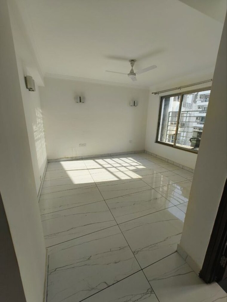 Room, parsvnath-exotica 3.5 Bedroom 2700 Sq.Ft. Apartment In Sector 53 Gurgaon 10721968