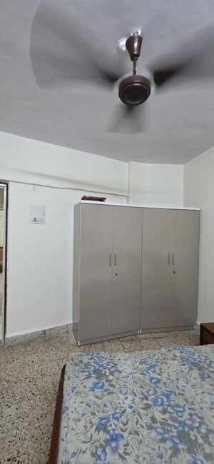 Room in 1 BHK Apartment at Sagar Plaza, Malad West – for Rent