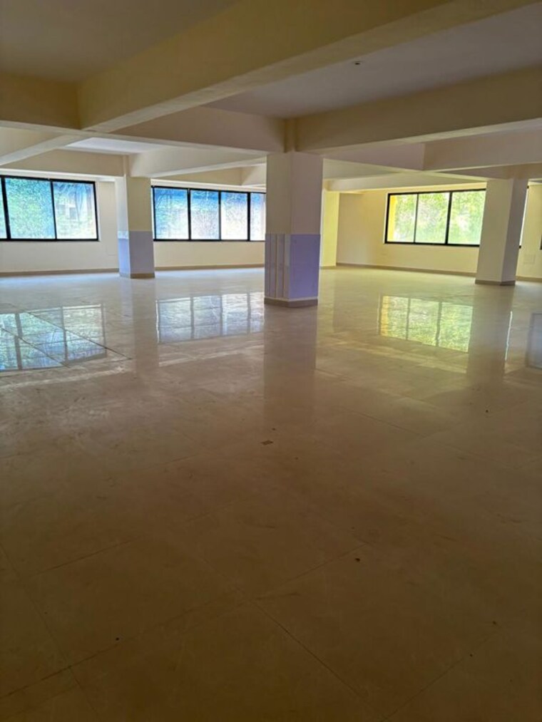  Parking, sai-shilp-business-center Commercial Office Space 3850 Sq.Ft. In Baner Pune 10722012