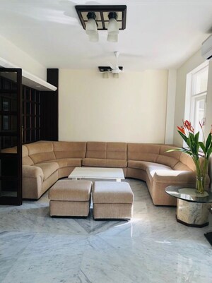 Living Room in 3 BHK Apartment at Malabar Hill – for Rent