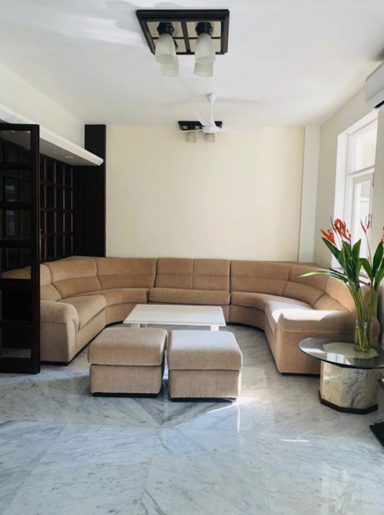 Living Room, malabar hill 3 Bedroom 1650 Sq.Ft. Apartment In Malabar Hill Mumbai 10722077