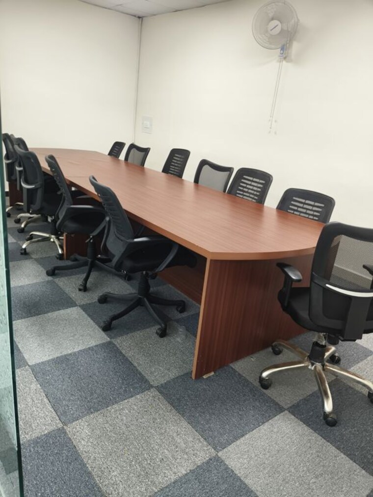 Team Area, sector 2 Commercial Office Space 3500 Sq.Ft. In Sector 2 Noida 10722030