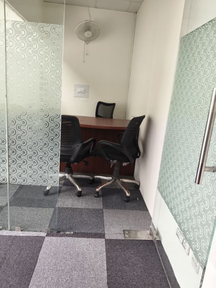Bathroom, sector 2 Commercial Office Space 3500 Sq.Ft. In Sector 2 Noida 10722030