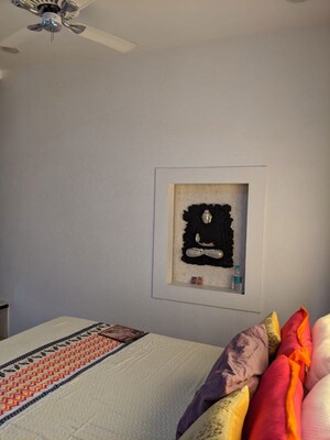 Bedroom in 2 BHK Apartment at Malabar Hill – for Rent