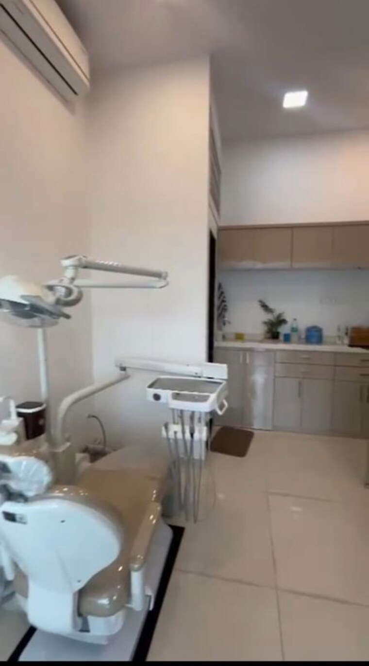 Bathroom, jvm-corner-stone Commercial Shop 430 Sq.Ft. In Naupada Thane 10722079
