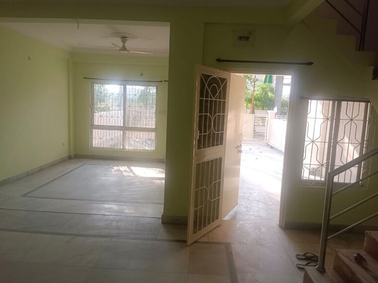 Room, sagar-royal-villas 4 Bedroom 2200 Sq.Ft. Villa In Baghmugalia Bhopal 10722051