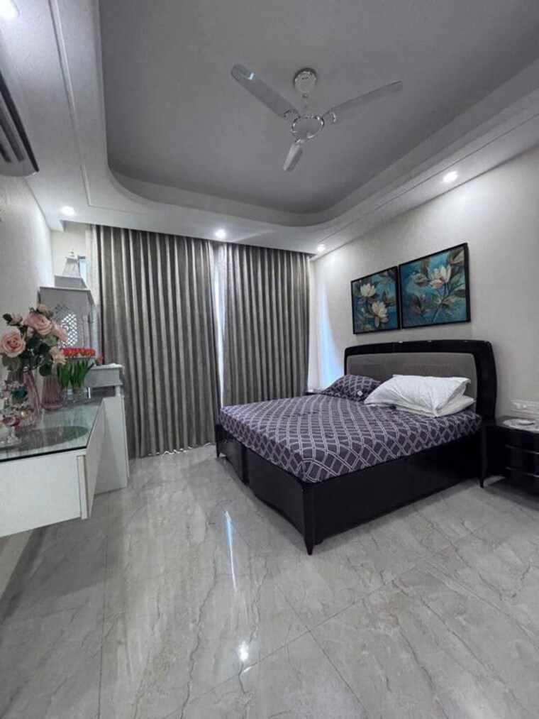 Bedroom, south delhi 2 Bedroom 500 Sq.Ft. Apartment In South Delhi Delhi 10722120