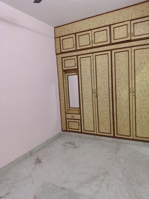 Room in 2 BHK Builder Floor at Btm Layout – for Rent